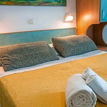 Atlantic Hotel 3*